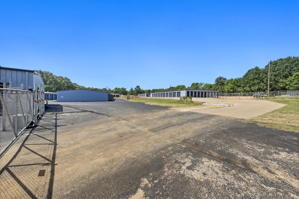 FreeUp Storage Tyler Parking